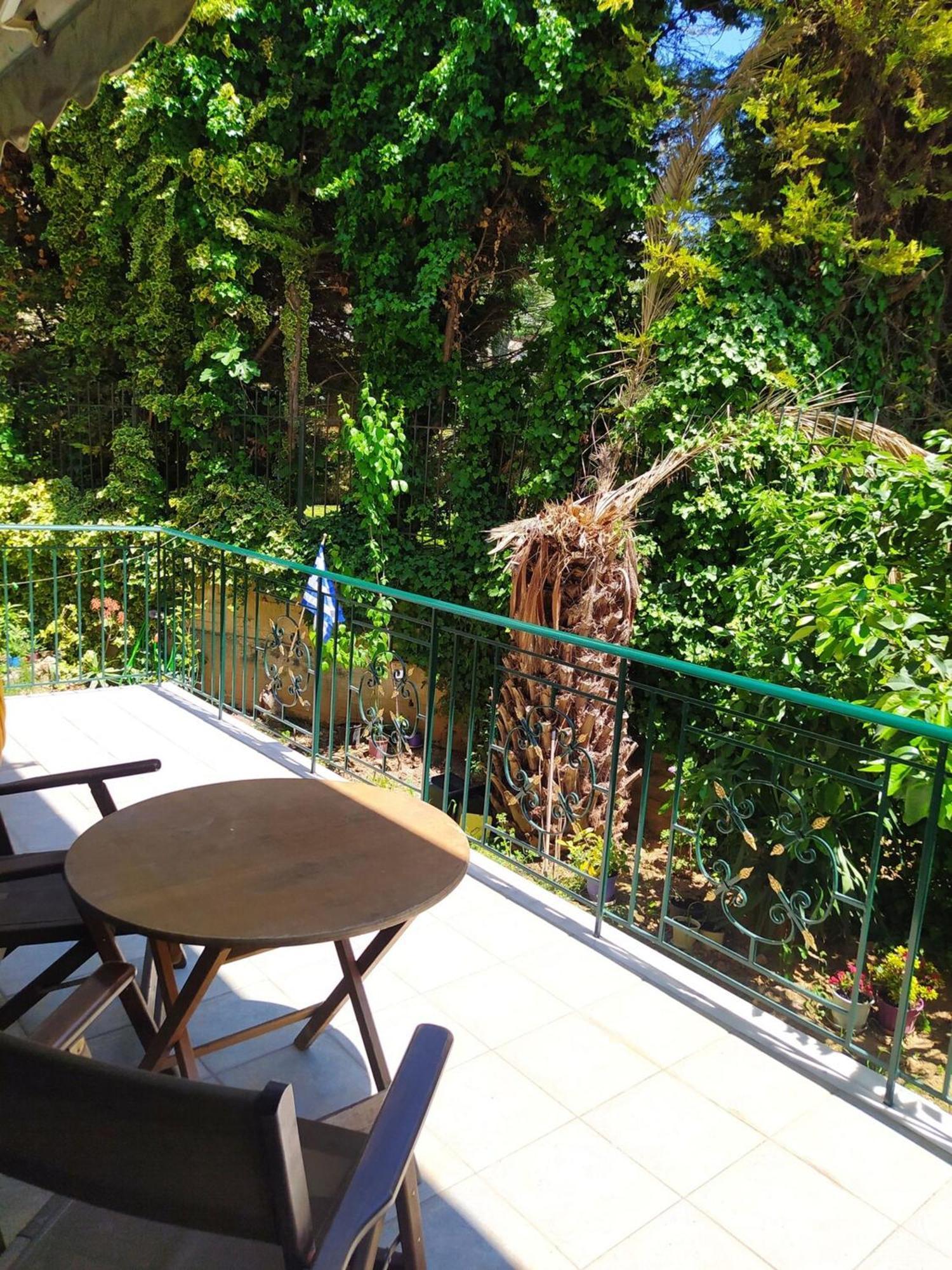 Marousi Comfy Apartment With Balcony Athen Exterior foto